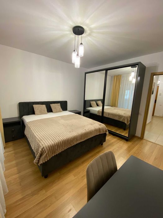PF Închiriez apartament decomandat 2 dormitoare bloc nou MOL Zorilor