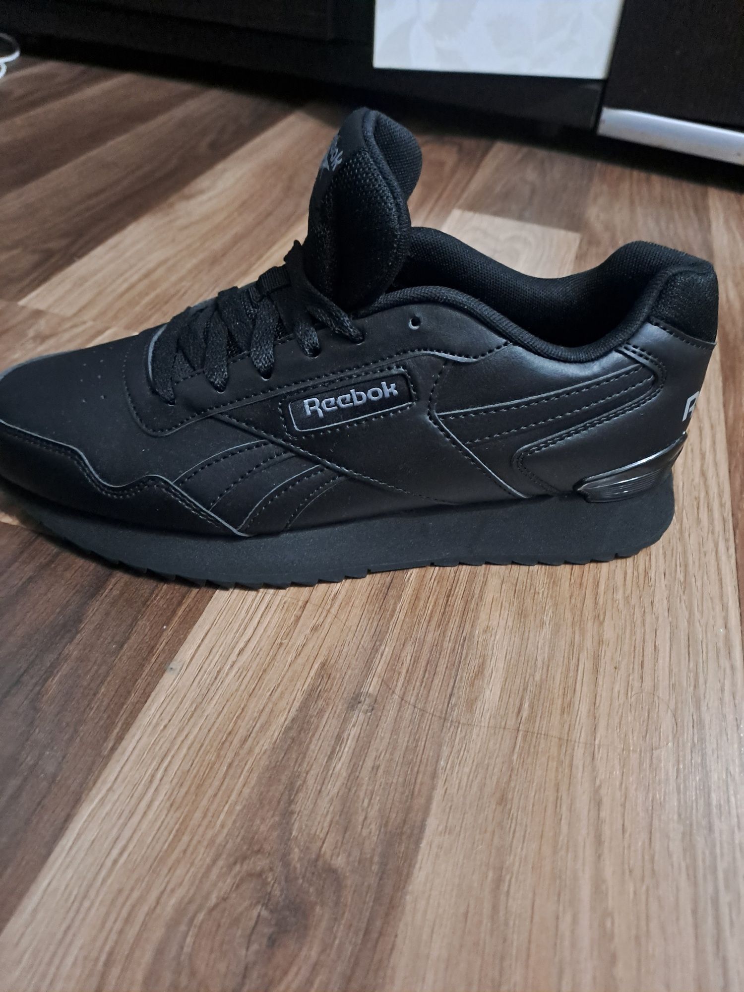 Adidași Reebok nelr 41