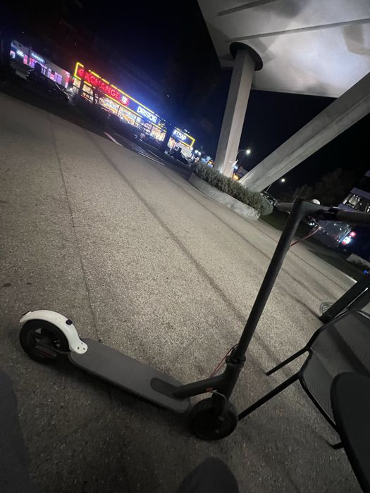 Trotineta electrica Xiaomi M365