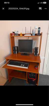 Продается компьютер, 2 колонки, клавиатура, мыщь и компьютерный стол