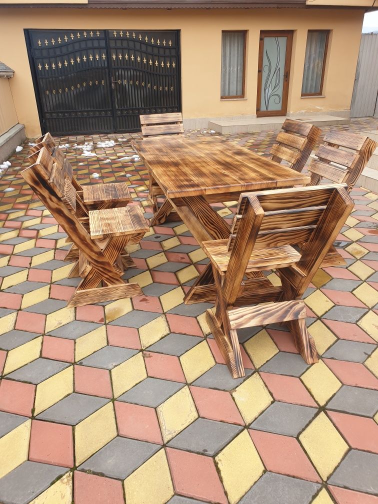 Masa și scaune rustice,pentru foișoare,terase si gradini