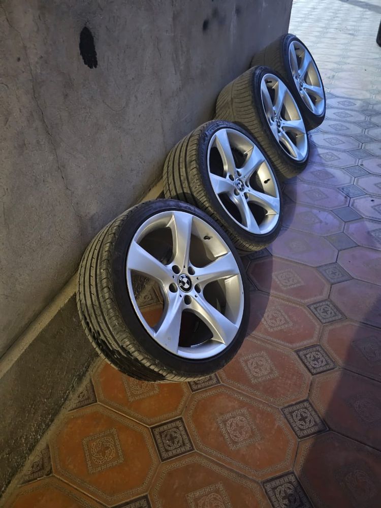 Продам Диски на BMW