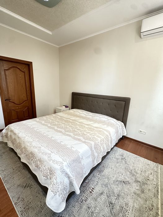 Кровать двуспальный