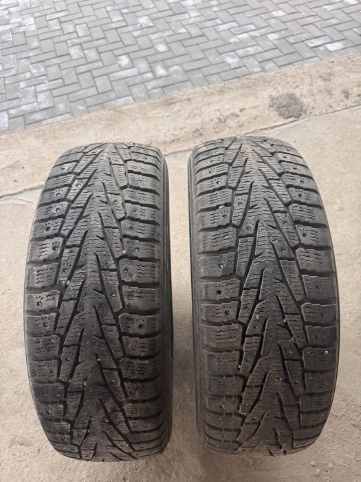 Зимний резина 205 70 R15 NOKIAN TYRES
