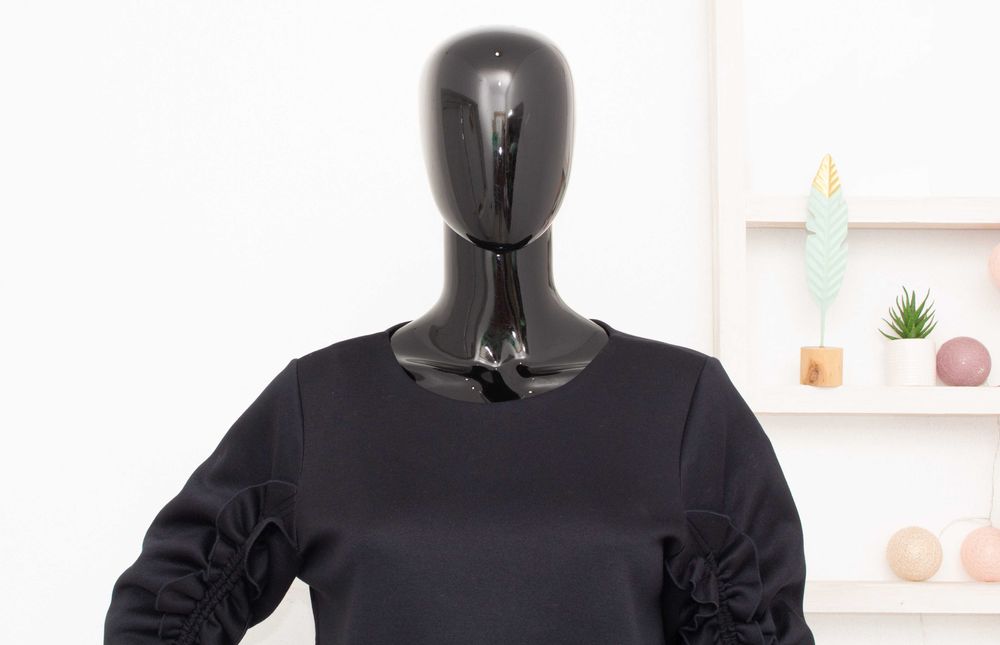 COS дамска черна рокля неопрен XS-S