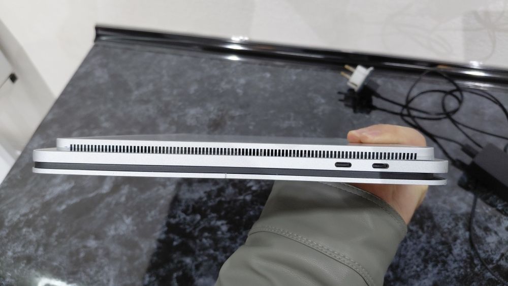 Noutbuk/Laptop Microsoft Surface Studio 2