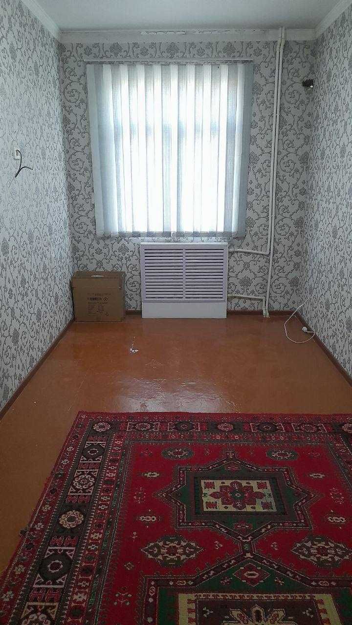 СРОЧНО !! Продается квартира в Яшнабаде 2/3/4 ( 47 кв\м ) Авиасозлар 4