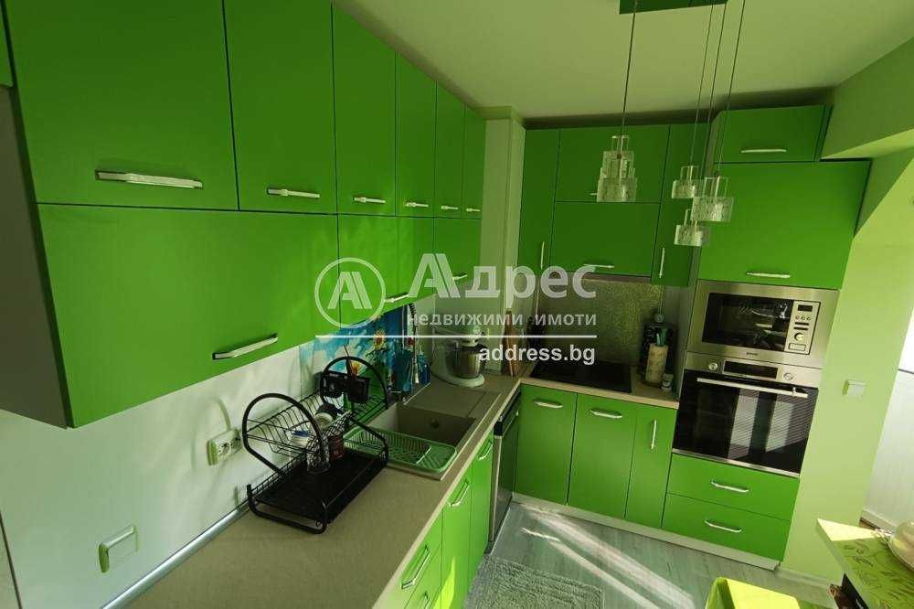 Продава се Двустаен апартамент в Разград, Освобождение - 63 кв.м за 1660 €/кв.м - Снимка #5