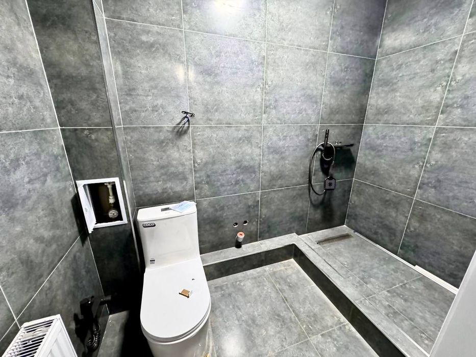 Sharq tomonda 2 xonali uy sotiladi