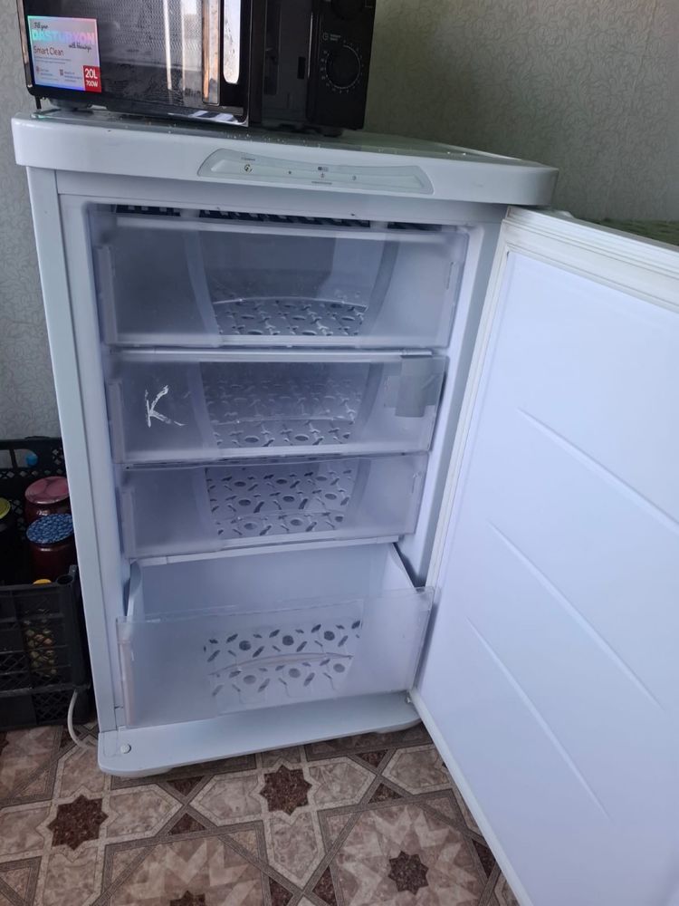 Продаю морозильную камеру б/у