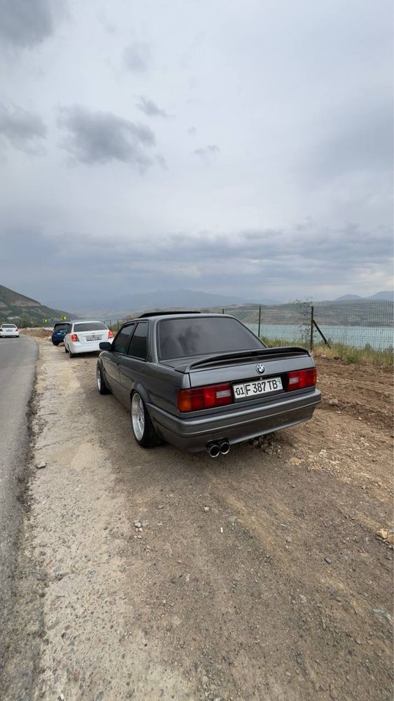 BMW M3, edinstvennoy MONSTR