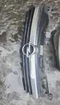 Grila capota opel astra h