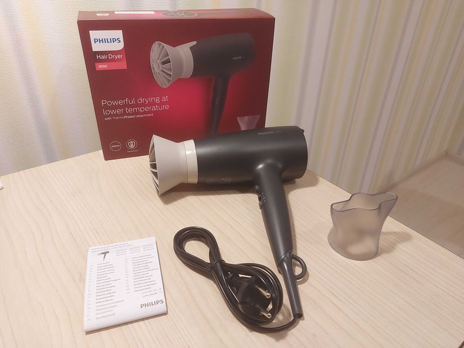 Нов Сешоар PHILIPS BHD351/10 2100W дифузер прическа коса преса маши