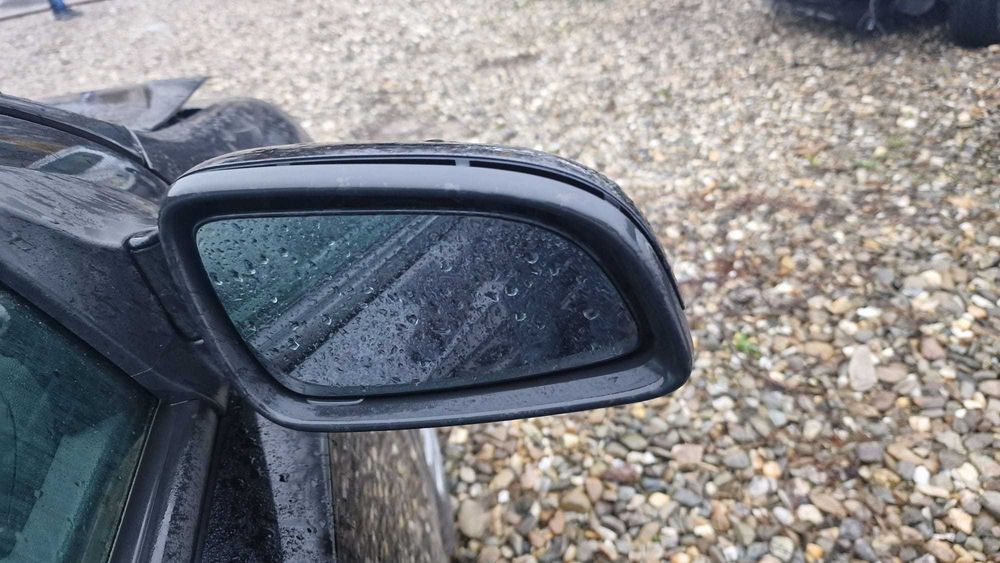 Oglinda Stanga / Dreapta - Opel Astra H GTC - Z20R - pret per bucata