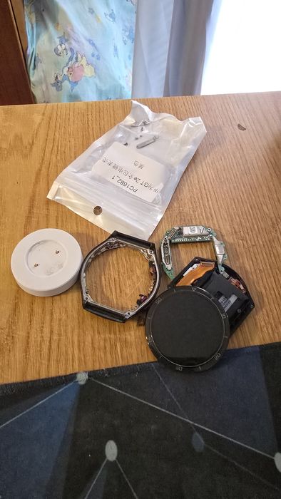 Huawei Watch GT2e HCT-B19 за части + нов дисплей