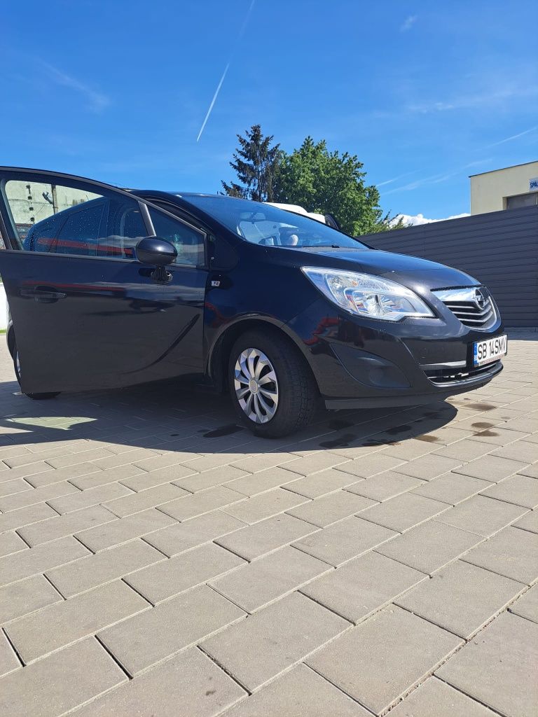 Opel Meriva 2011