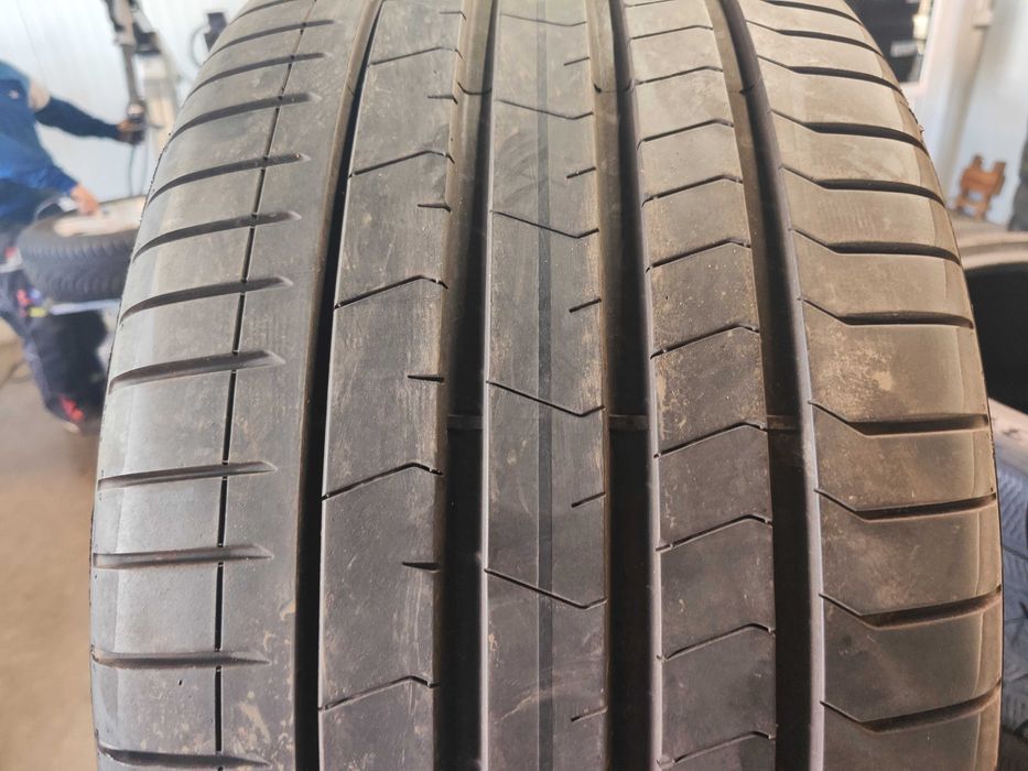 2бр.летни гуми 315/35/21 Pirelli