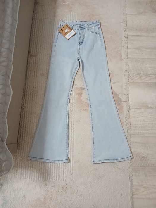 Женские НОВЫЕ джинсы , 44 размер
