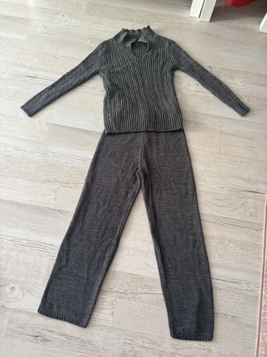 Плетен комплект- дамски