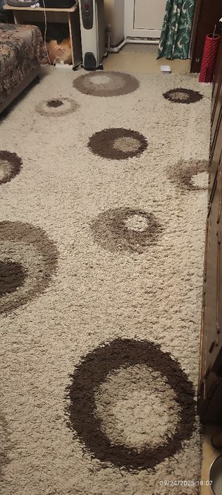 Продаются ковры, б/у