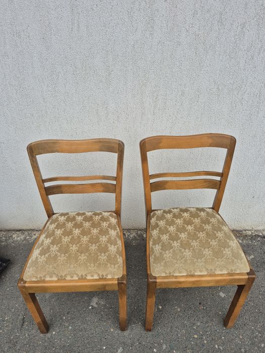 2 Scaune ideale,Bucatarie,sufragerie & terasă(balcon)acoperite 

- Sun