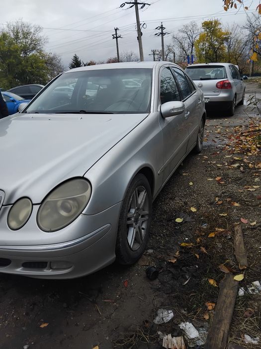 Vand masina mercedes benz