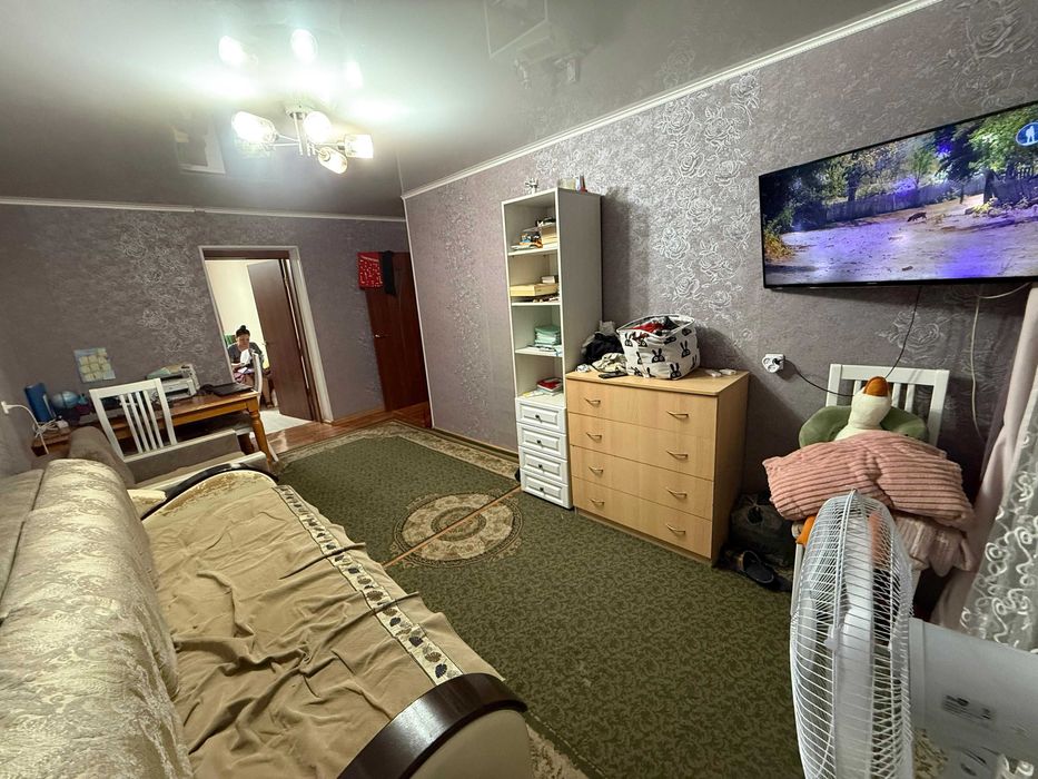 Продается 3 комнатная квартира район ЖД Вокзала