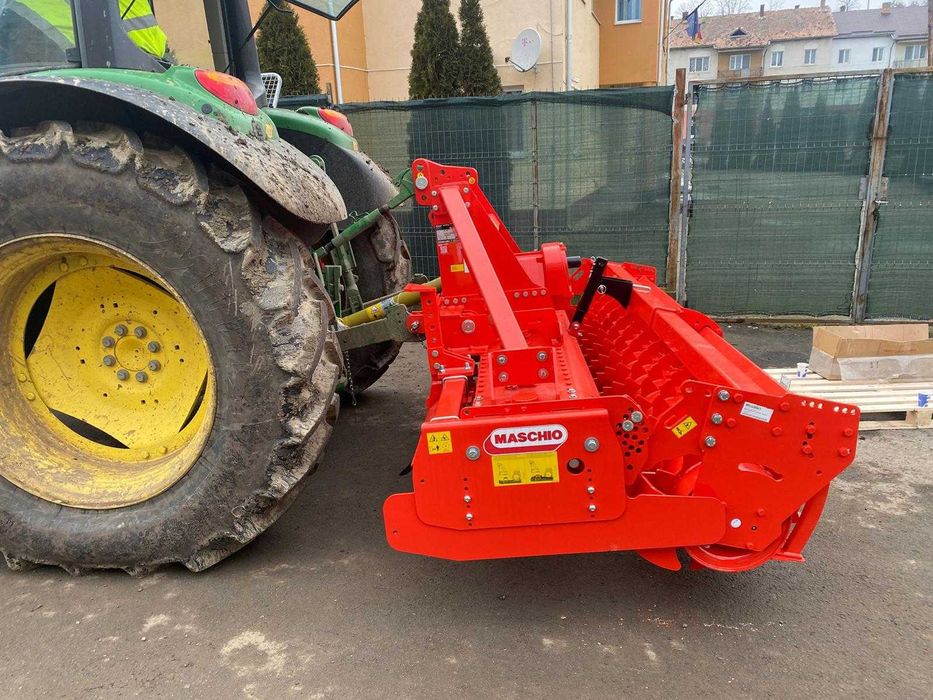 Grapa rotativa DOMINATOR 3000 / 3500 / 4000 - MASCHIO GASPARDO