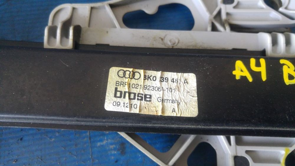 macara electrica stanga spate audi a4 b8 8k0839461a