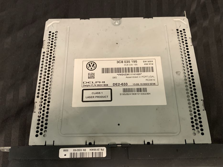 Casetofon compatibil Golf 5