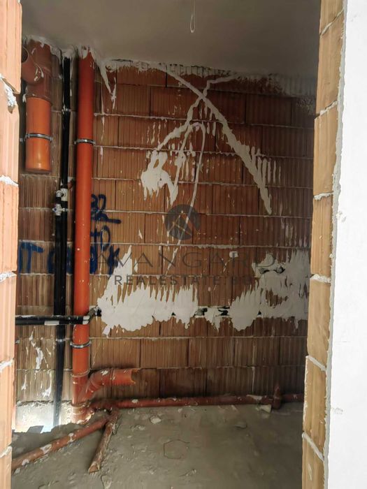 Продава се Двустаен апартамент в Пловдив, Христо Смирненски - 68 кв.м за 1202 €/кв.м - Снимка #8