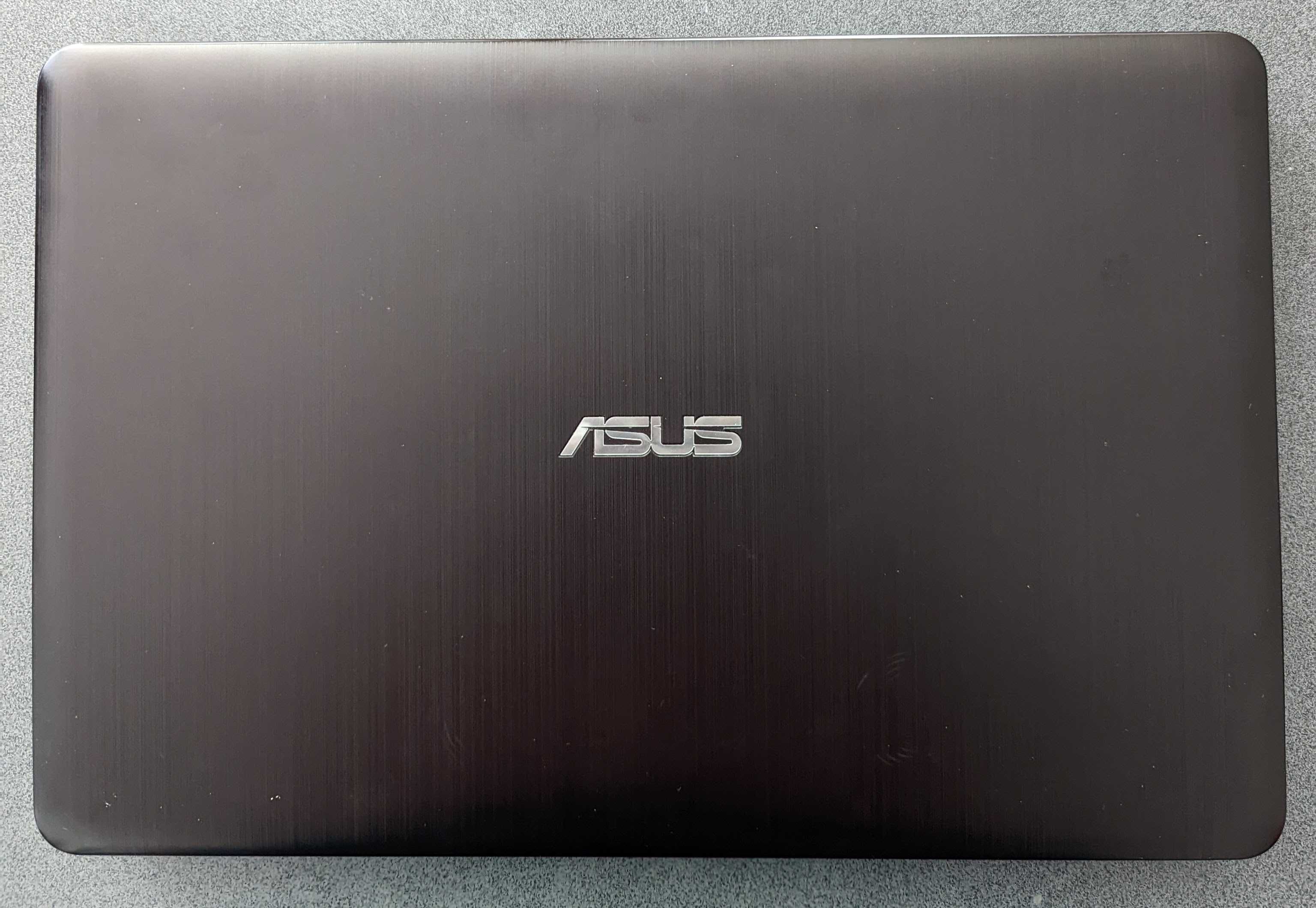 Dezmembrez ASUS X541UA, placă de bază defectă iremediabil