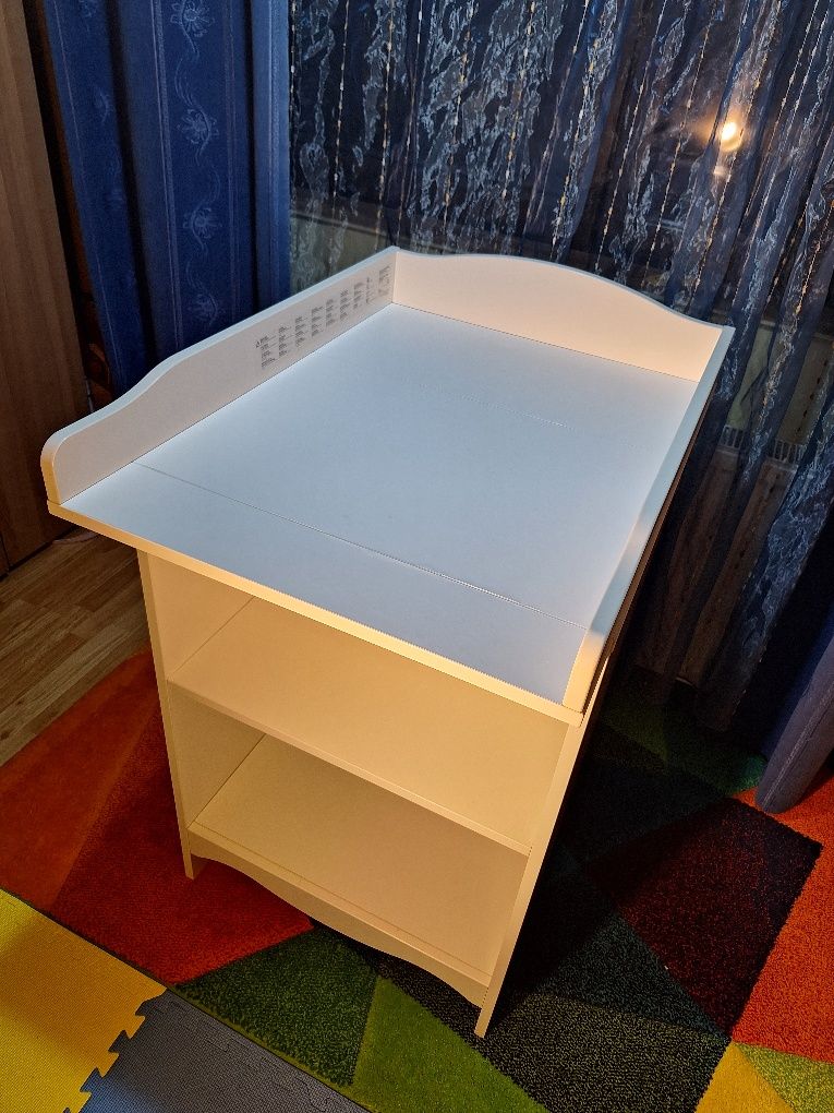 Masa înfășat Ikea cu  etajera