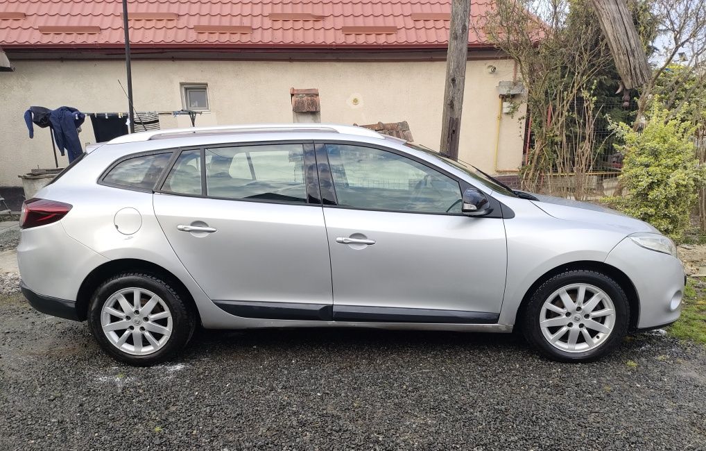 Vând Renault Megane an 2011, 1.5 dci