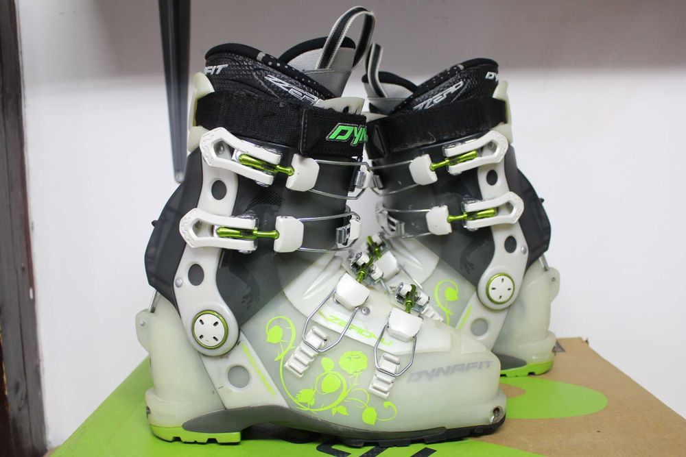 Clapar ski /schi   de tura Dynafit zzero nr 38