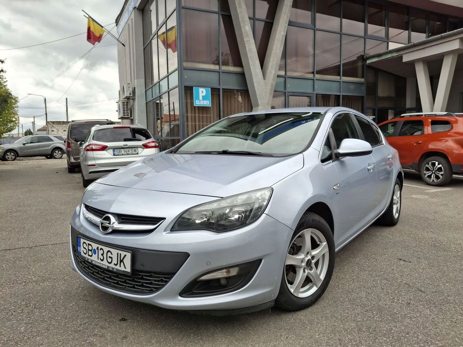 Opel Astra Navigatie/Climatronic/Scaune incalzite/PDC/ KM REALI !!!