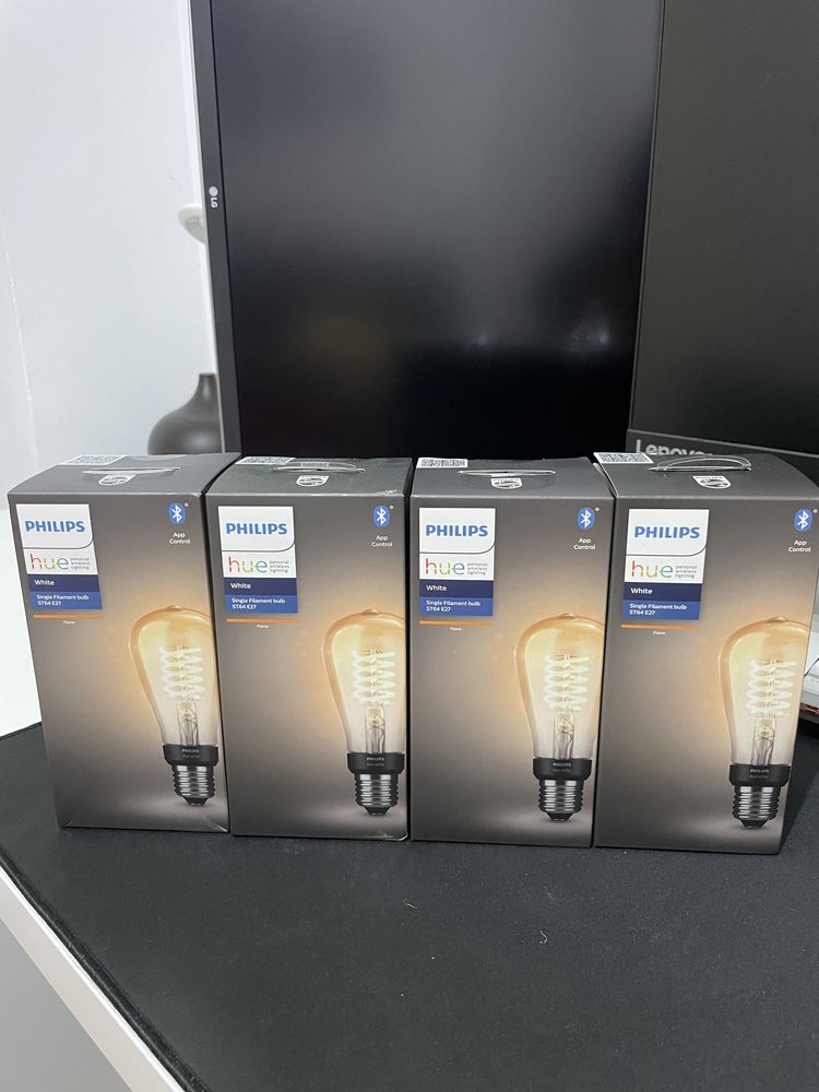 Bec LED dimabil Philips Hue WHITE FILAMENT ST64 E27/7W/230V 2100K