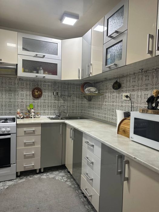 Метро Хамза, Новза 4/2/4. Чиланзар-5 кирпичный