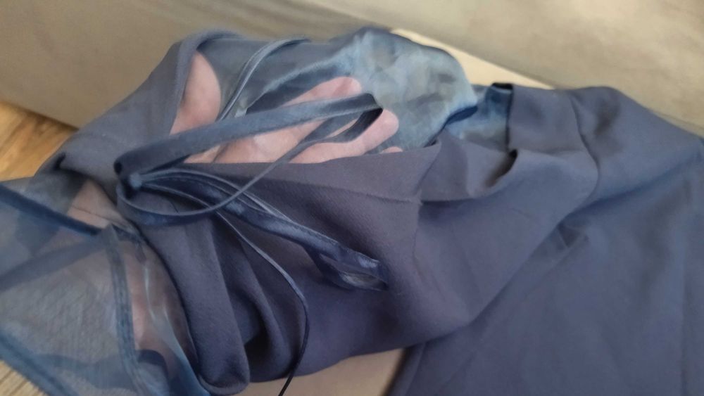 Рокля на LEVANTE подходяща за предстоящите празници