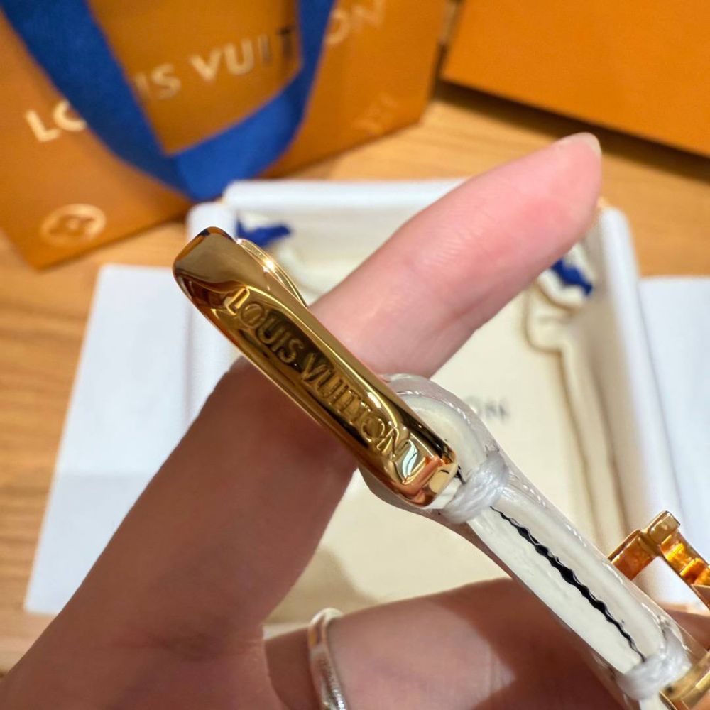 Curea Louis Vuitton