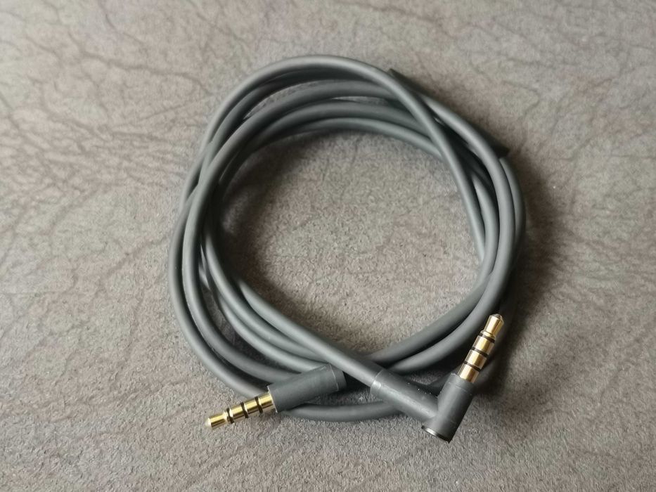 Beats cablu Jack cu microfon pe fir ca nou fuctional