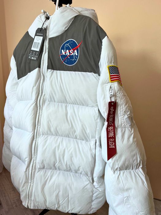 Яке Alpha Industries HP NASA — оригинал