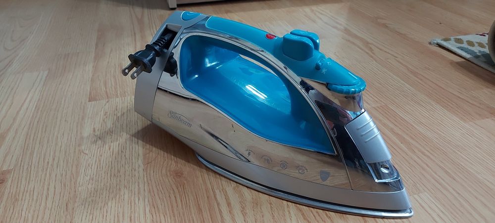 Fier de călcat SUNBEAM S.U.A.