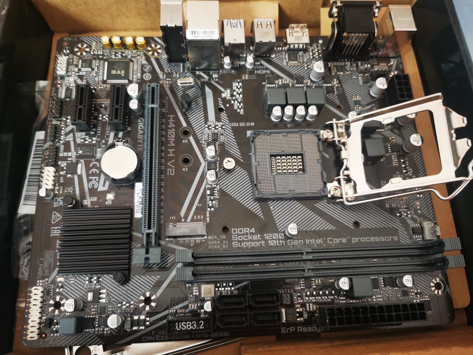 Placa de baza gygabite h410m h v2