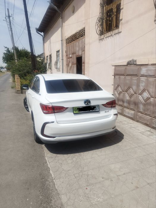 Baic электромобиль