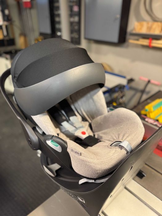 Vand scoica Cybex Cloud Z2 I-size + Baza Isofix 360