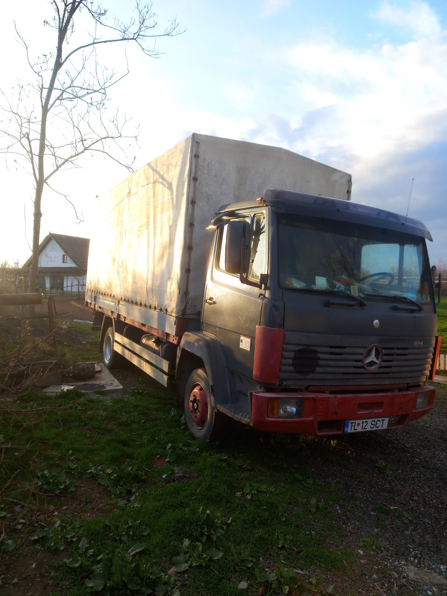 Vand camion Mercedes 814 eco