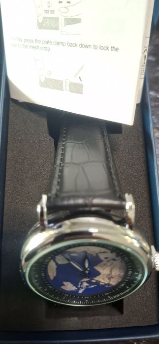 Часовници phoedegear и LIGE