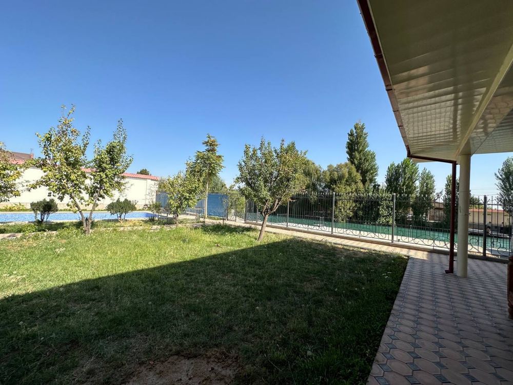 Кибрай Продается Участок 14 соток, 500м2. Вдоль дома протекает речка