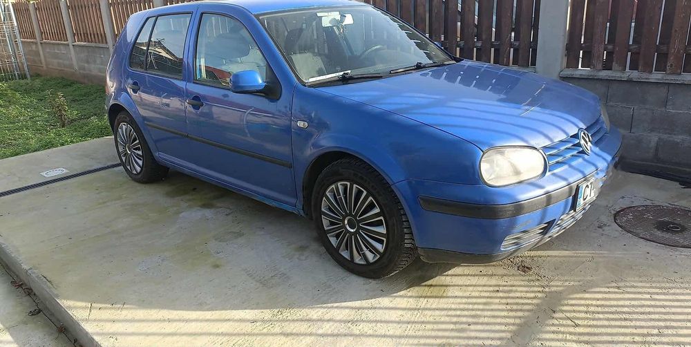 Volkswagen Golf - 1.9 TDI